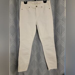 Ann Taylor Loft Skinny size 28 white jeans